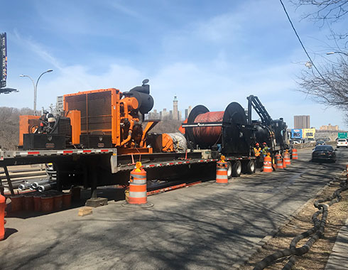 Cleaning of 800 mm diameter 570 m main trunk sewer lines